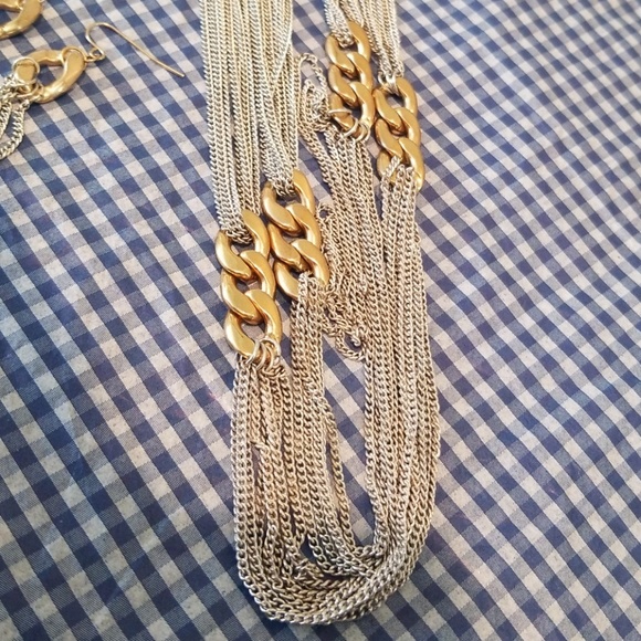 Jewelry - Picture 2 of 6